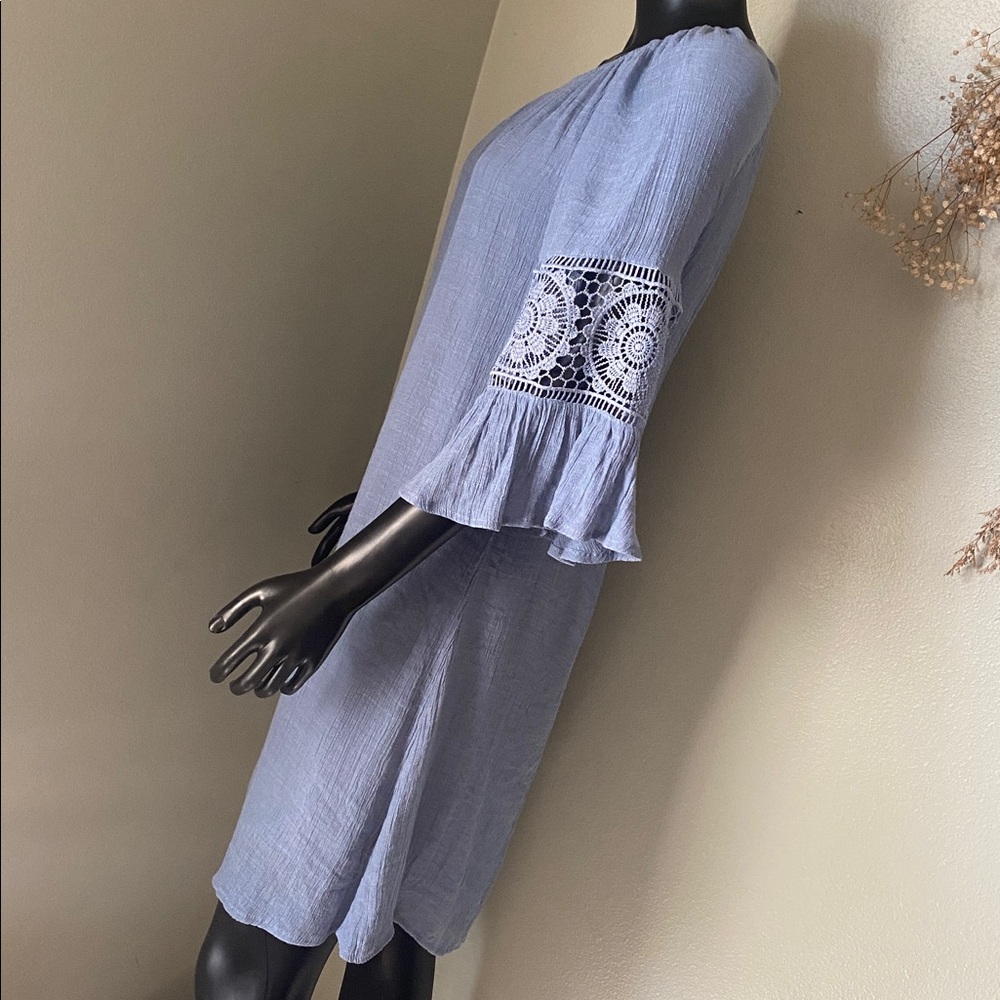 INDIGO ROSE Chic Light Blue Dress with Crochet Sleeves - Picture 7 of 14